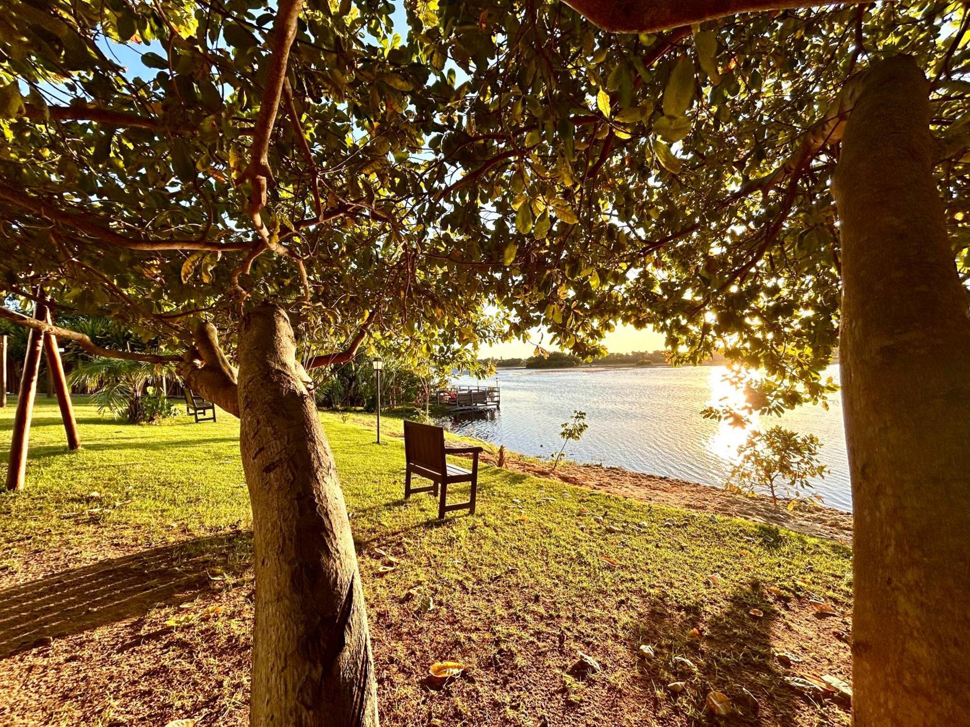 Porto Smeralda, Praia De Guarajuba, Formidavel Buitenkant foto